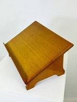 Early Vintage Oak Table Top Lectern or Book Stand