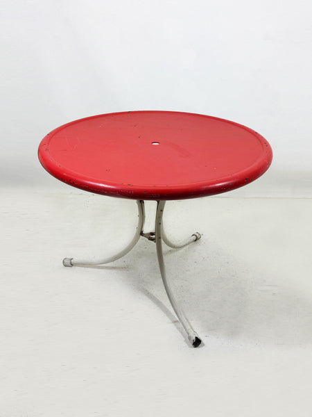 Red and White Vintage Round Metal Garden Table